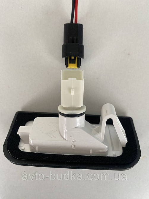 Фішка ( роз'єм)  підсвітки номерів для PEUGEOT  EXSPERT,PEUGEOT PARTNER (2008-2016 років) Київ - фото 4