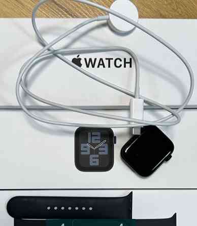 Смарт -Часы Apple Watch SE 2 44mm. Киев