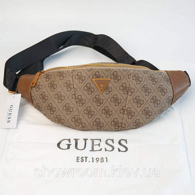 Чоловіча брендова сумка бананка на пояс та на груди (слінг) Guess (7518) світло-коричнева Київ - фото 2