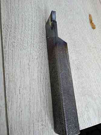 Різець відрізний 20*12*120 Т15К6 Харків