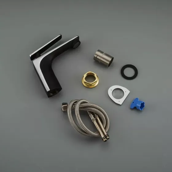 Змішувач для умивальника Frap F1057 чорний/хром Київ