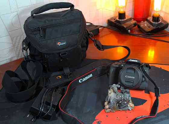 Дзеркальний фотоапарат Canon EOS 750D WiFi + Об'єктив 18-55 Комплект. Новий. Харків