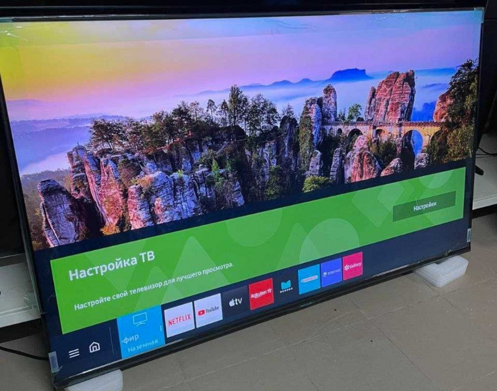 Телевизор Безрамный: 55