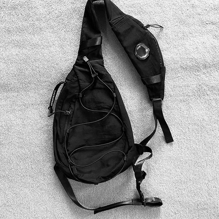Сумка через плече C.P. Company Crossbody Rucksack чорний Запоріжжя - фото 2
