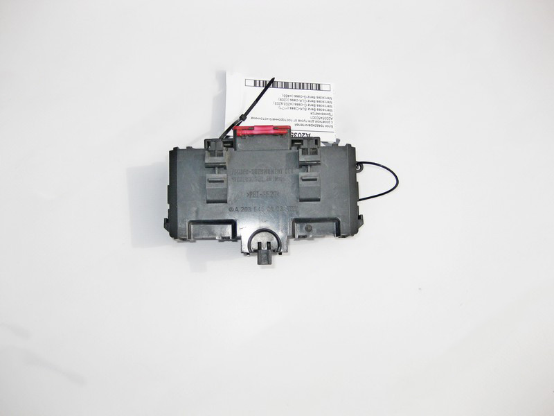 Mercedes-Benz  A2035450301 Блок запобіжників SLK R171 CLK C209 C-Class W203 G-Class W463 Одесса - изображение 2