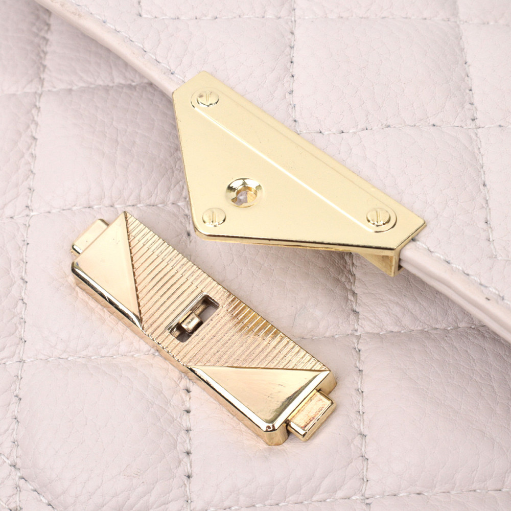 Витончена сумка жіноча з оригінальною клямкою з натуральної шкіри Vintage 22672 Біла Київ - фото 5