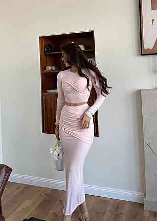 Жіночий облягаючий костюм: топ і спідниця зі складками мікродайвінг Рожевий, 46/48 Одеса