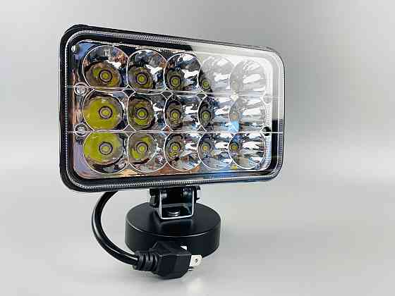 Фара LED прямокутна 45W, 15 ламп, дальній і ближній промінь 10/30V 6000K товщина: 80 мм Мукачево