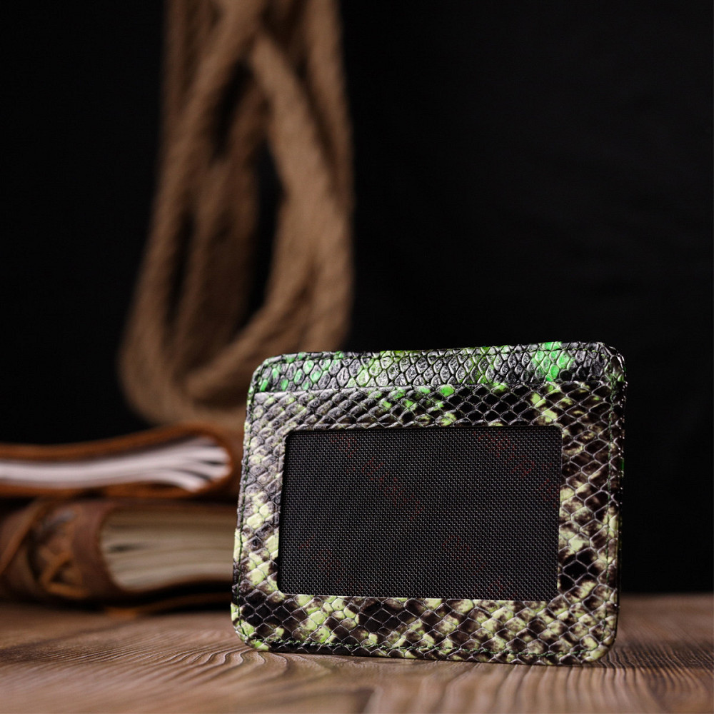 Візитниця із натуральної фактурної шкіри під змію KARYA 20966 Зелений Київ - фото 10