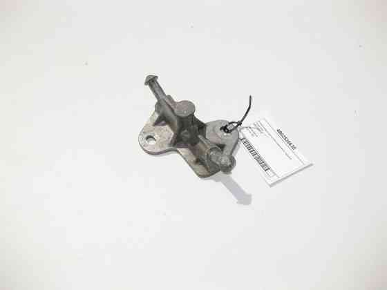 Audi  4B0253663E Алюмінієвий кронштейн гумового підвісу глушника Audi A4 (B6) Одесса