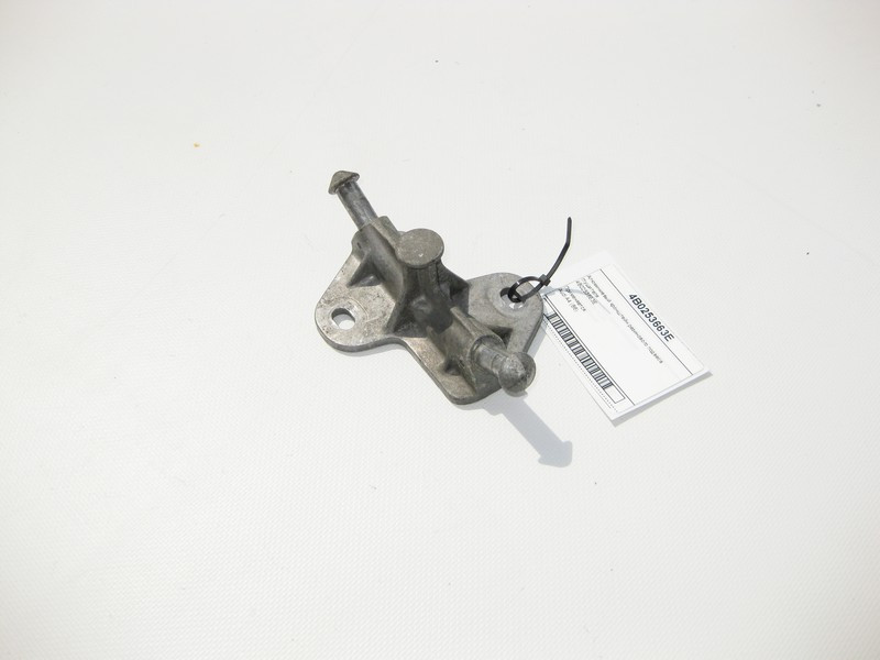 Audi  4B0253663E Алюмінієвий кронштейн гумового підвісу глушника Audi A4 (B6) Одесса - изображение 3