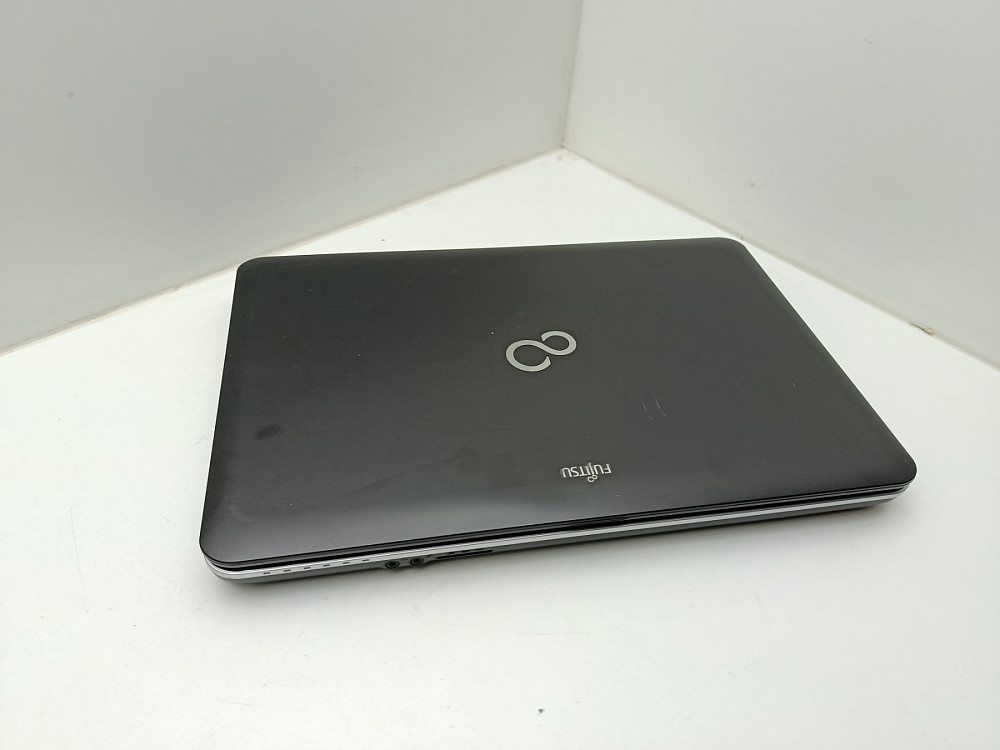 Ноутбук Fujitsu LifeBook A512 Pentium 2020m\4\0\ АКБ+ (товар вживаний) Луцьк - фото 2