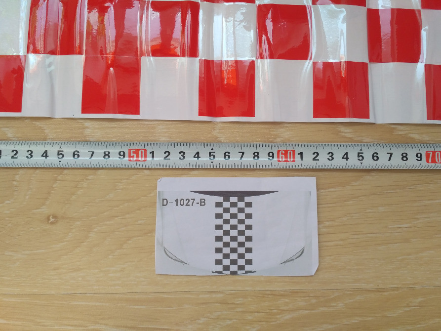 Наклейка на авто на капот Красная Киев - изображение 3