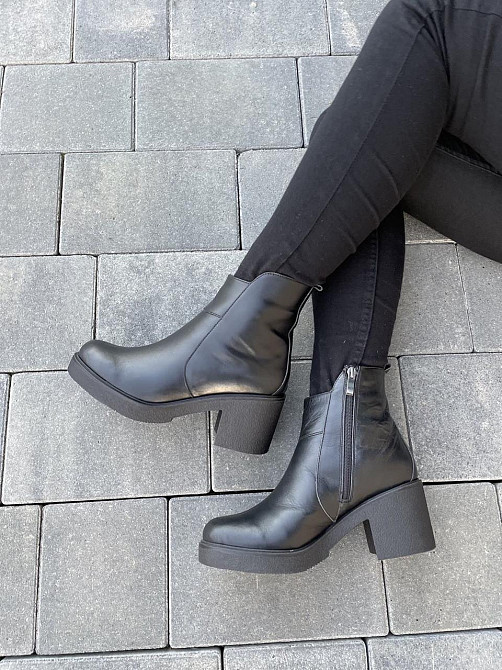 Жіночі туфлі D and V чорні натуральна шкіра зима висота 12см каблук 7см (2513) 38р.40р. Коломия - фото 10