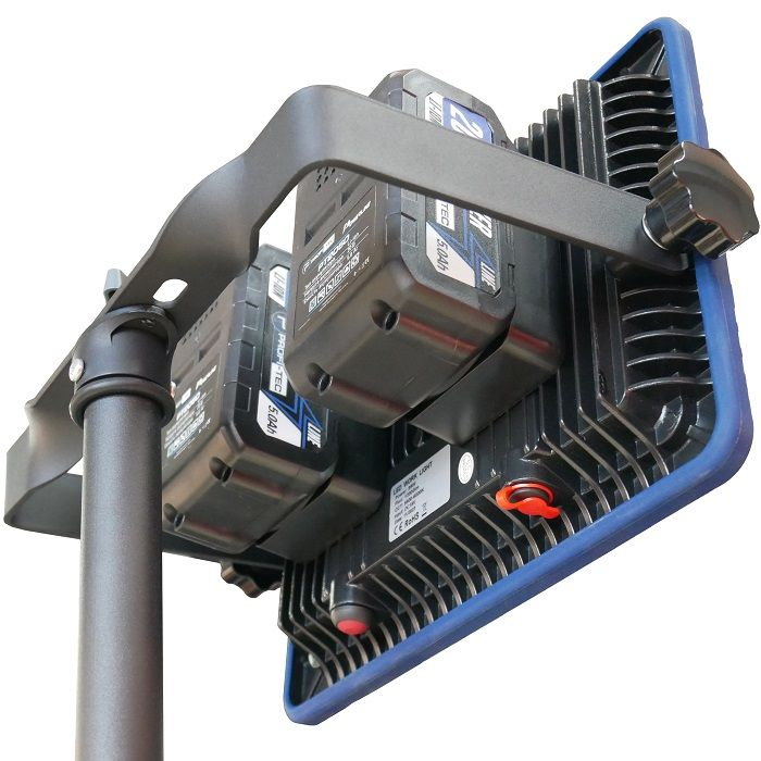 Потужний акумуляторний гібридний прожектор на штативі PROFI-TEC PT11500G POWERLine : без АКБ (КАРКАС) Київ - фото 9