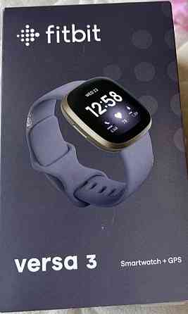СМАРТ-годинник: FitBit Versa3 Київ