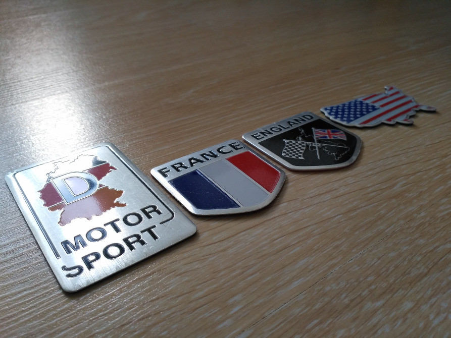 Наклейки на авто Прапор алюмінієві на авто або мото Київ - фото 8