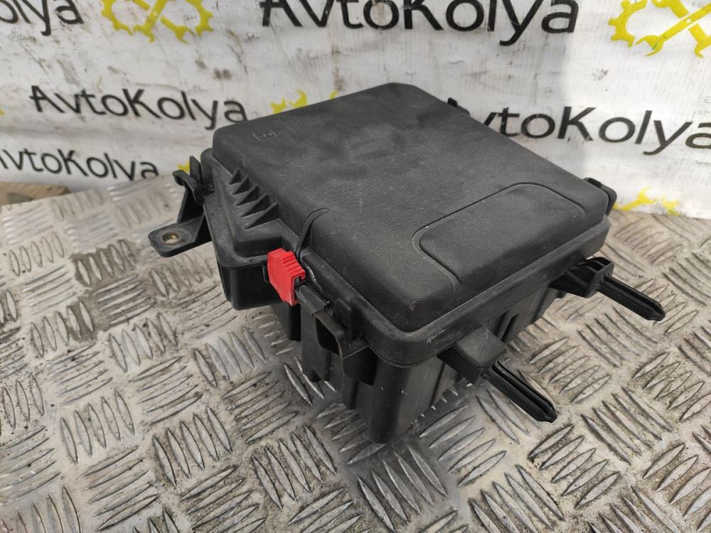 Корпус блоку запобіжників Renault Megane III 2008-2015 Ковель - изображение 1