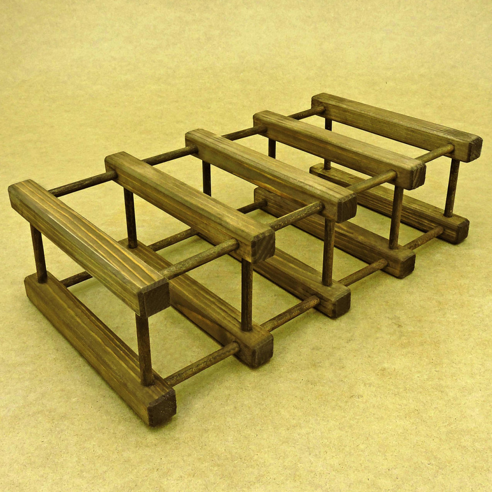 Настольная винная полка 