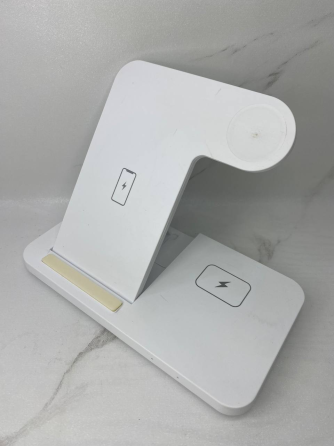 Беспроводная зарядная станция 3-в-1 FDGAO 15W для iPhone, Apple Watch, AirPods (Б/У) Киев