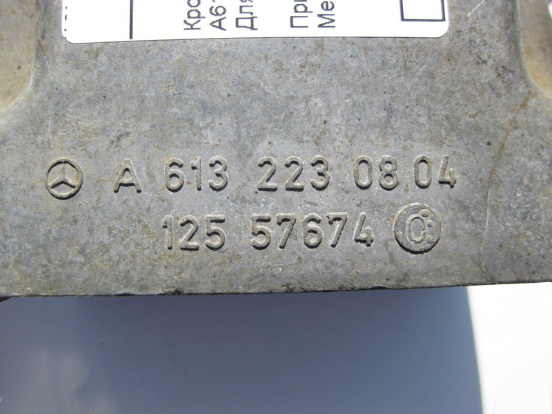 Mercedes-Benz  A6132230804 Кронштейн опори двигуна правий OM613 OM648 R6 3.2 cdi S-Class W220 Одесса - изображение 4