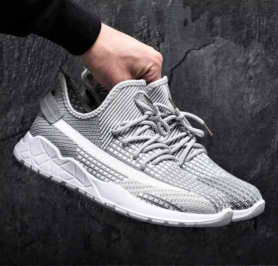 Кросівки Чоловічі Сірі Тканинні Boost Пінка (розміри: 41) - 62-5 Дніпро