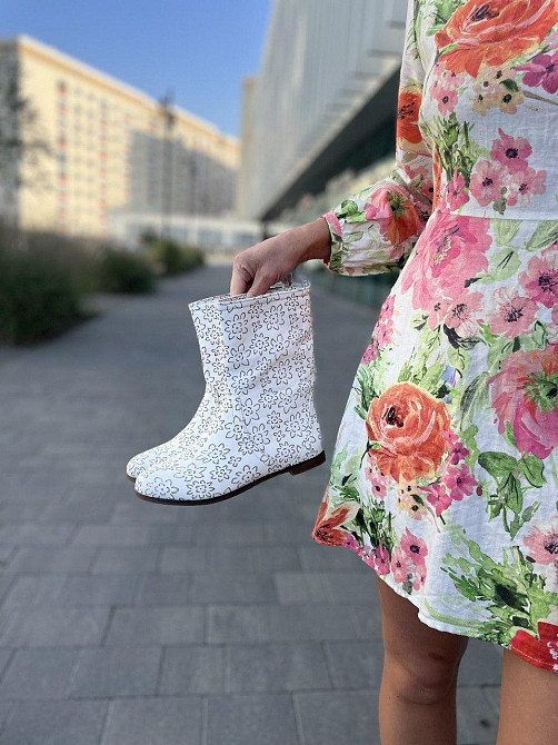 Nivelle Черевики жіночі NIVELLE білі натуральна шкіра висота 21см обхват 32-34см розмір 36 (521 Коломыя - изображение 3