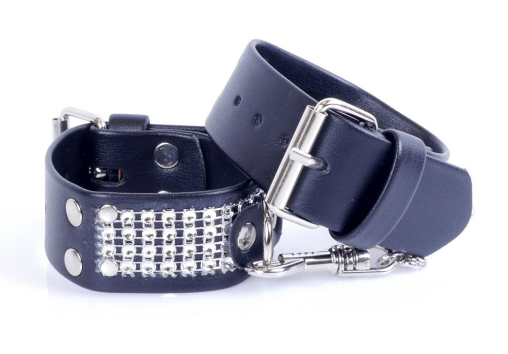 Наручники зі штучної шкіри з кристалами Fetish Boss Series - Handcuffs with cristals Silver, BS3300094 Sex Aura Київ - фото 2