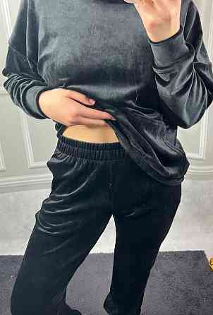 Женский велюровий костюм с капюшоном Черный S Харьков