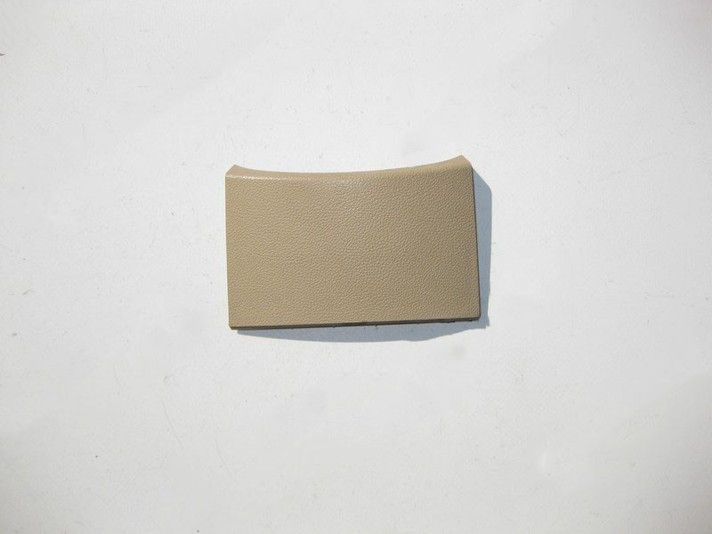 Mercedes-Benz  A1646830708 8K67 Бежева накладка між підсклянниками та кришкою підлокітника ML W164 GL X164 Одеса - фото 1