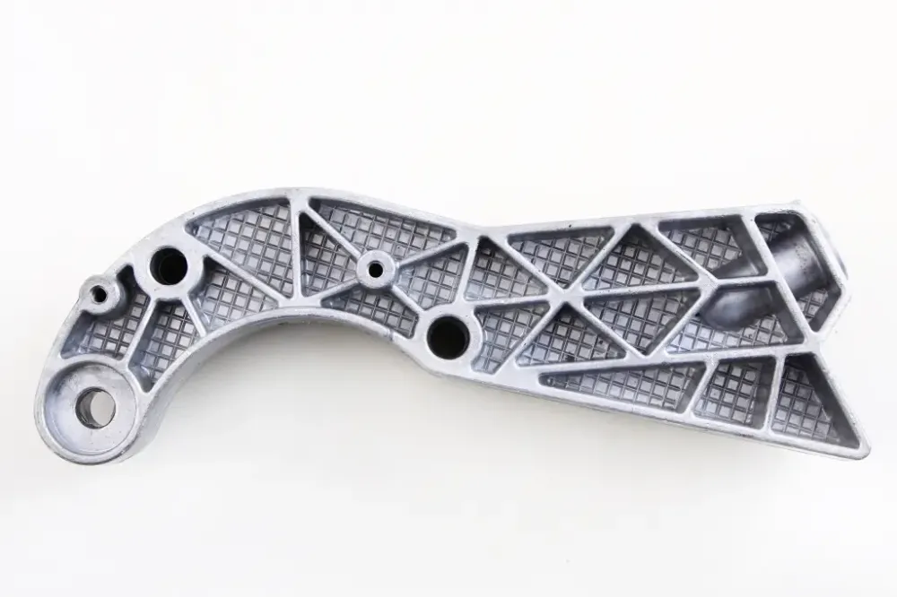 Кронштейн опоры двигателя 1118 задний Pegas Винница - изображение 1