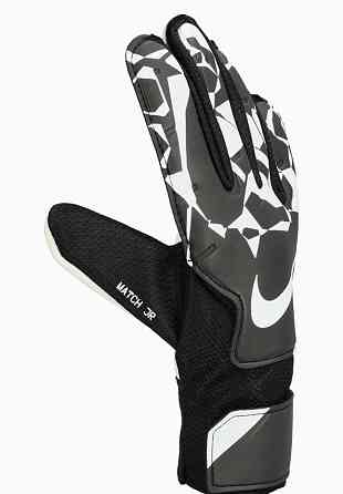 Воротарські рукавички Nike Match Jr HQ0258 р.5, 6, 7 Вишнёвое