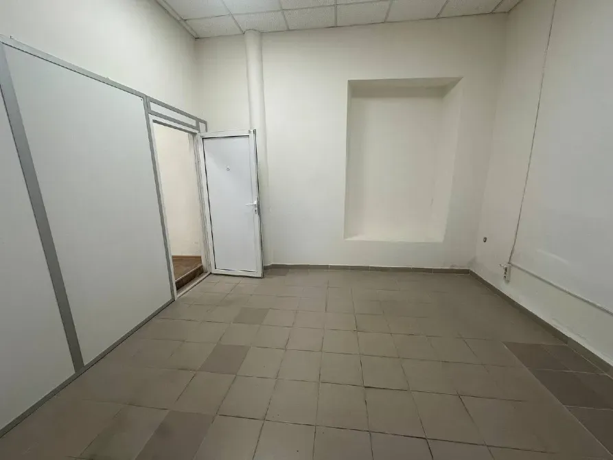 Червона лінія, центр міста. Був "ПриватБанк" Ремонт як на фото Дніпро - фото 10