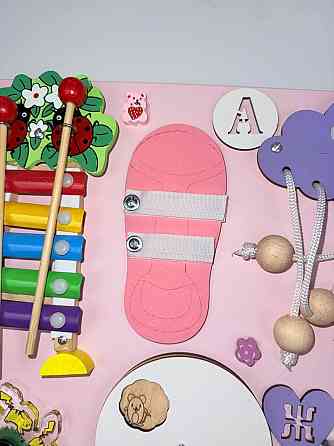 Бизиборд Развивающая доска для девочки 40х50 Развивающая доска девочке от 6 месяцев для развития мелкой моторики Тернополь