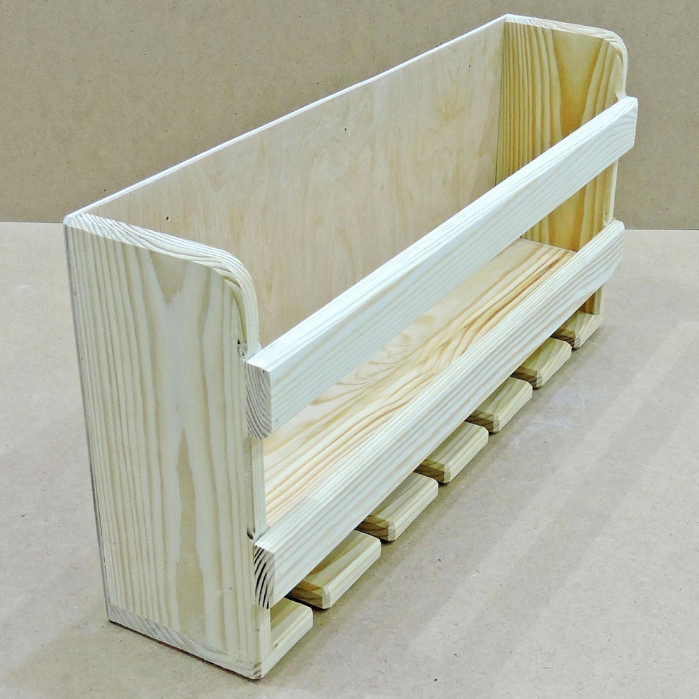 Настенная винная полка 