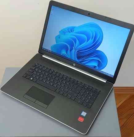 Ноутбук Сенсорний: 17.3" HP/i5-8250, 4 Ядра/Radeon 530/ 16Gb DDR4/SSD+HDR. Київ