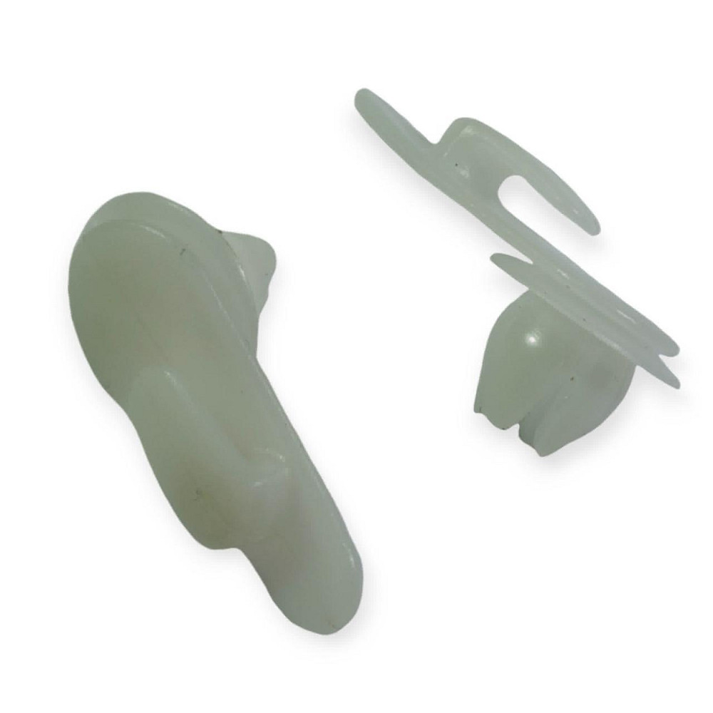 Клипса двери 2101-07 (100шт ) белая карты Мукачево - изображение 1