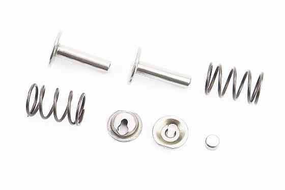 Клапанний механізм к-кт 168F/170F (пружина-2шт + компенсатор клапана-1шт + тарілка клапана-2шт + штовхач-2шт) Киев