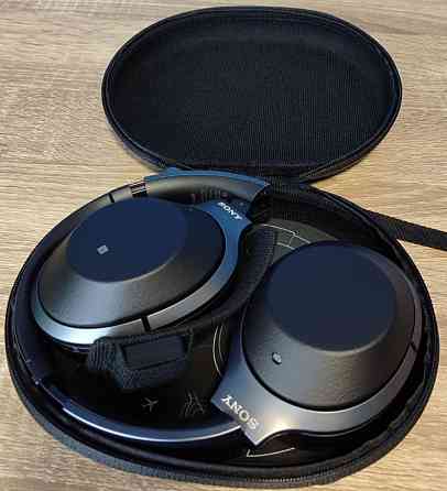 Наушники SONY WH-1000XM2 Black. Киев