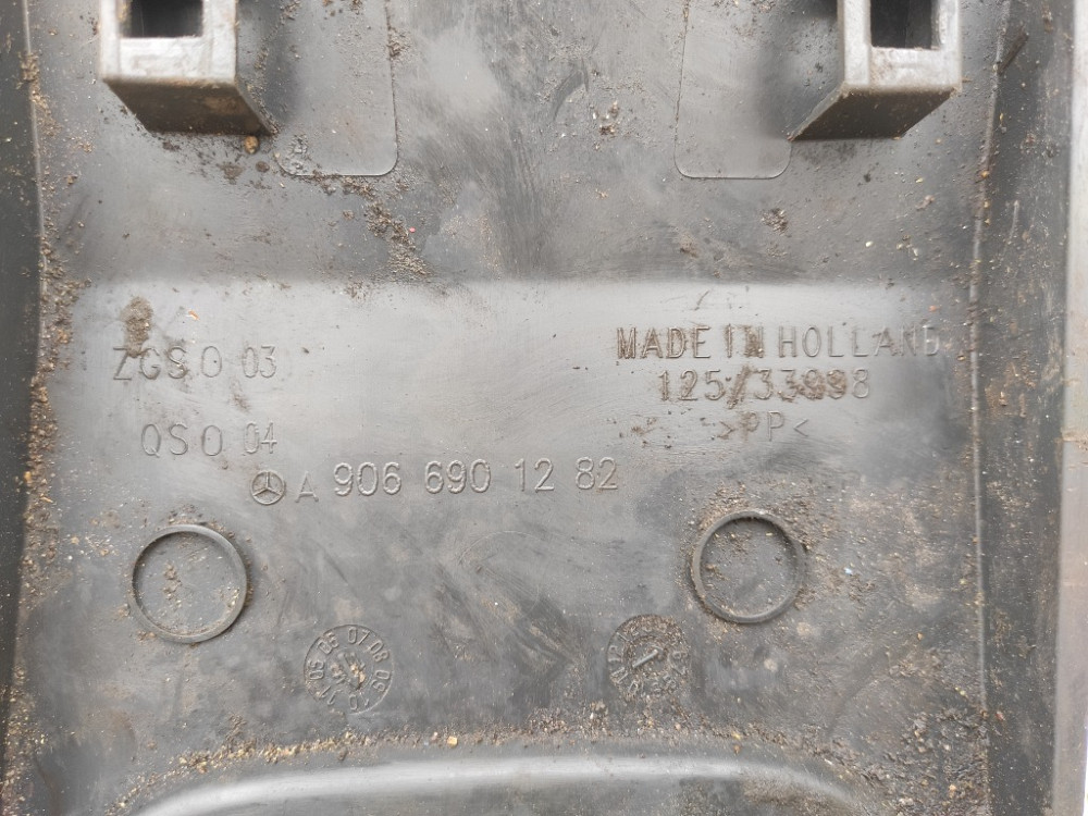 Накладка кузова бокова права Mercedes Sprinter 2006-2017 (A9066901282) Ковель - изображение 4