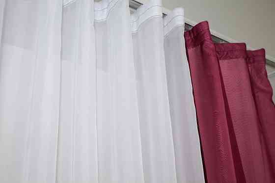 Кухонний комплект VR-Textil № 051к тюль і шторки з підв'язками бордовий з білим 280х170 см (50-437) Київ