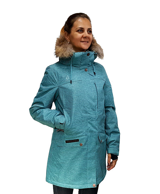 Женская зимняя парка