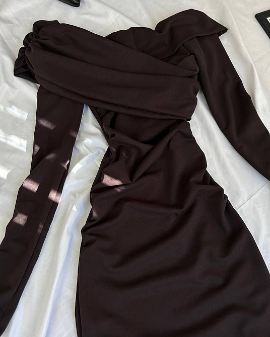 Женское изысканное платье макси с драпировкой микродайвинг Одесса - изображение 3