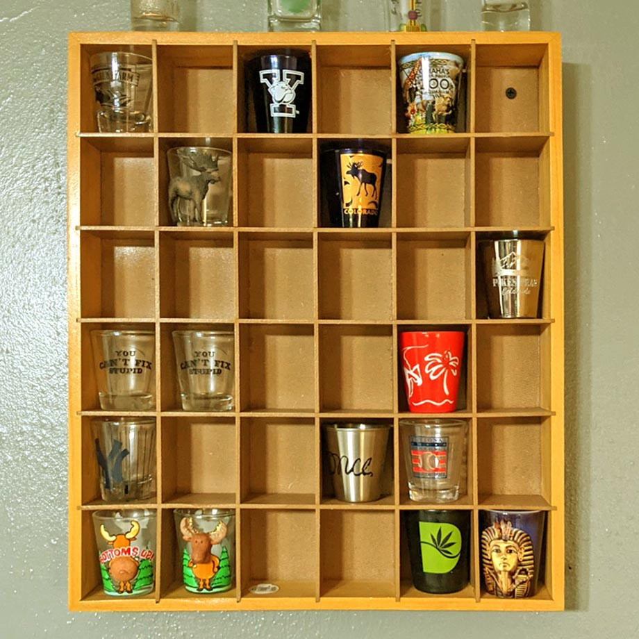 Полиця для чарок "Деблойс" каррі Миколаїв - фото 1