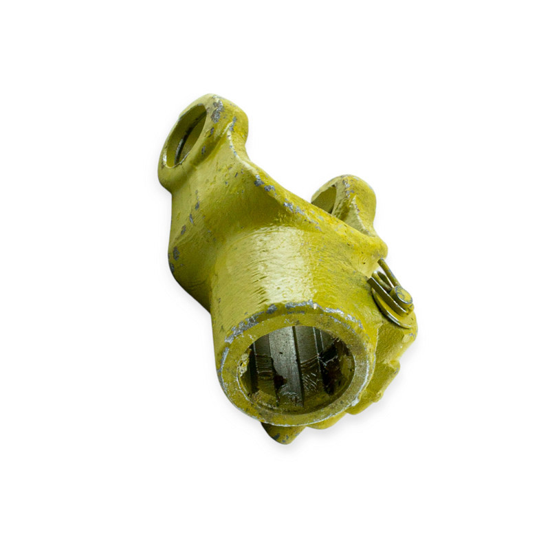 Вилка под крестовину 24х63 (6 шлицов) кардана Мукачево - изображение 1