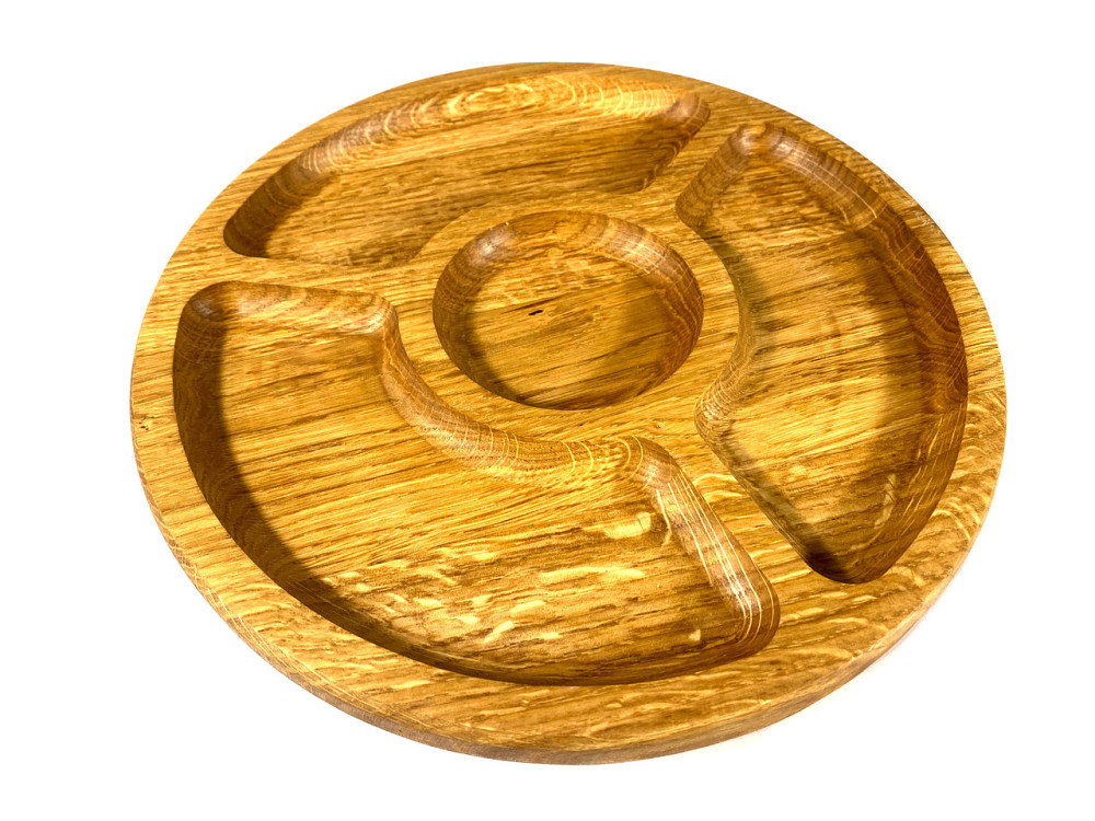 Деревʼяна тарілка з натурального дерева діаметр 25 см, висота 2 см, тарілка для закусок Кам'янець-Подільський - фото 4