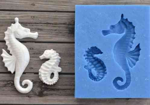 Молд кондитерский Морской конёк 60 на 50 мм серый Киев