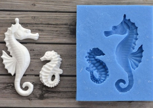 Молд кондитерский Морской конёк 60 на 50 мм серый Киев - изображение 1