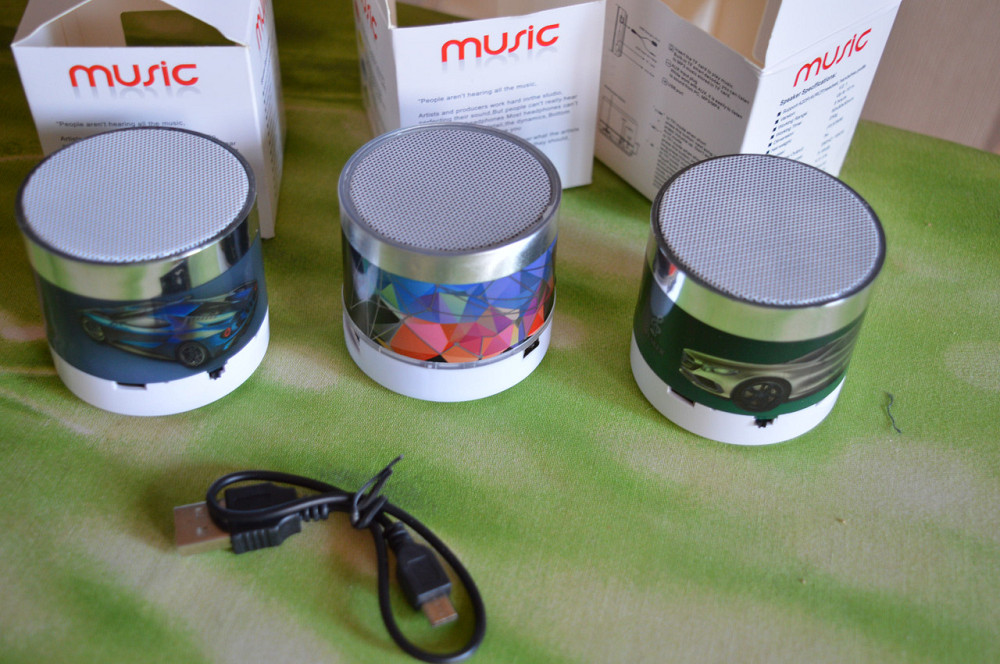 Портативная колонка S 10 с поддержкой Bluetooth Полтава - изображение 1