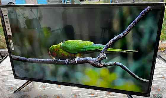 Телевизор: Samsung 42